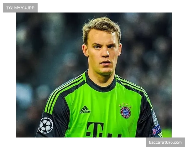 诺伊尔复出状态神勇 德甲赛场频献关键扑救展现统治力